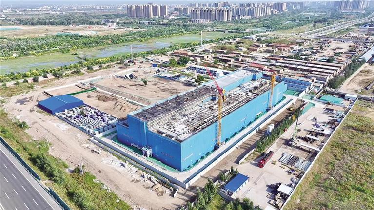 鴻盛500千伏變電站順利封頂